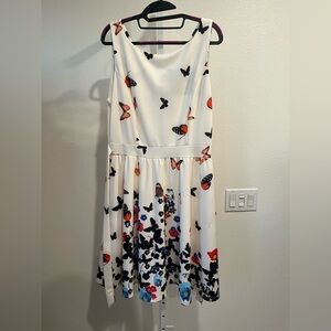 Elegant Butterfly Print Midi Dress